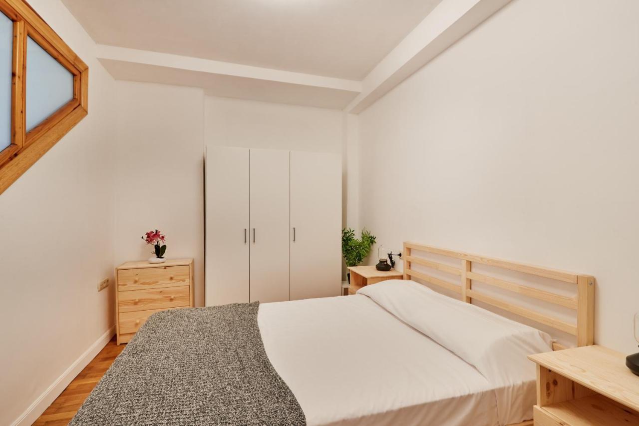 Апартаменты Tuapartamento Centro Estafeta Deluxe Памплона Экстерьер фото